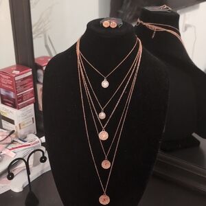 Chic Layered Necklace Set in Rose Gold